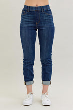 Load image into Gallery viewer, Judy Blue Pull On Jeans