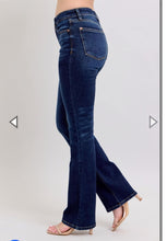 Load image into Gallery viewer, Judy Blue Dark Wash Jeans
