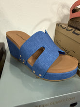 Load image into Gallery viewer, Pierre Dumas Blue Denim Wedge

