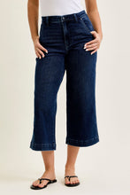Load image into Gallery viewer, Judy Blue wide Leg Pant
