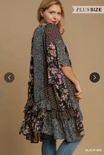 Load image into Gallery viewer, Umgee Floral Kimono
