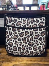 Load image into Gallery viewer, Jen &amp; Co Animal Print
