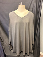 Load image into Gallery viewer, V Neck Side Slit Top
