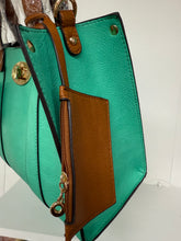 Load image into Gallery viewer, 3n1 Purse
