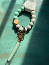 Load image into Gallery viewer, Wristlet Beaded Keychain w/ Tassle
