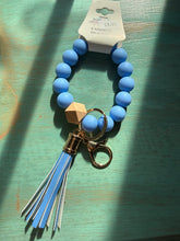 Load image into Gallery viewer, Wristlet Beaded Keychain w/ Tassle
