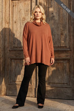 Load image into Gallery viewer, PLUS SIZE Open Back Charm Top
