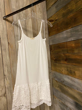 Load image into Gallery viewer, Dress Extenders
